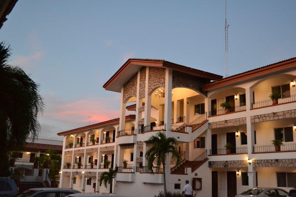 Maria Isabel Colima Hotel Eksteriør billede